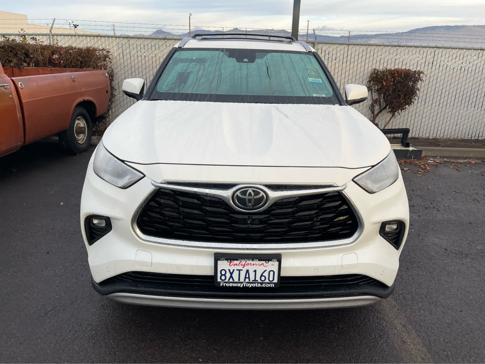 Thumbnail: 2021 Toyota Highlander - 2