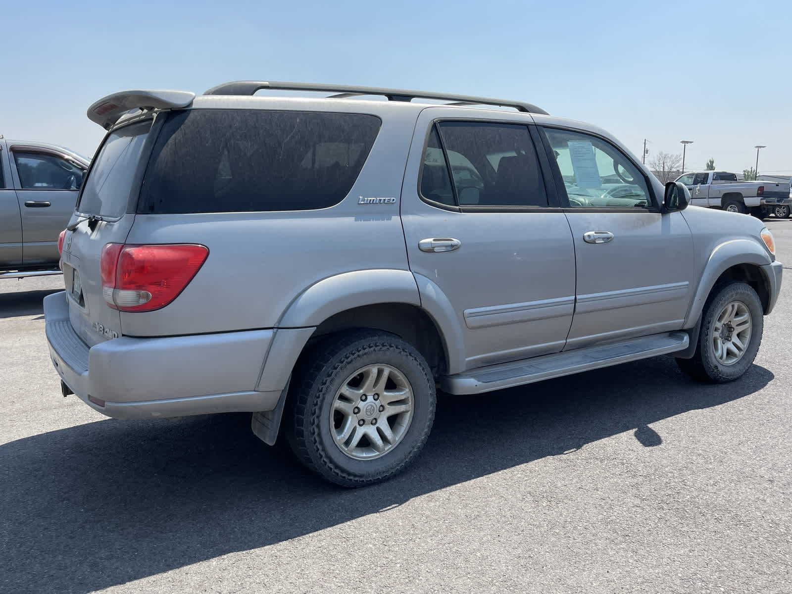 2005 Toyota Sequoia Limited 3