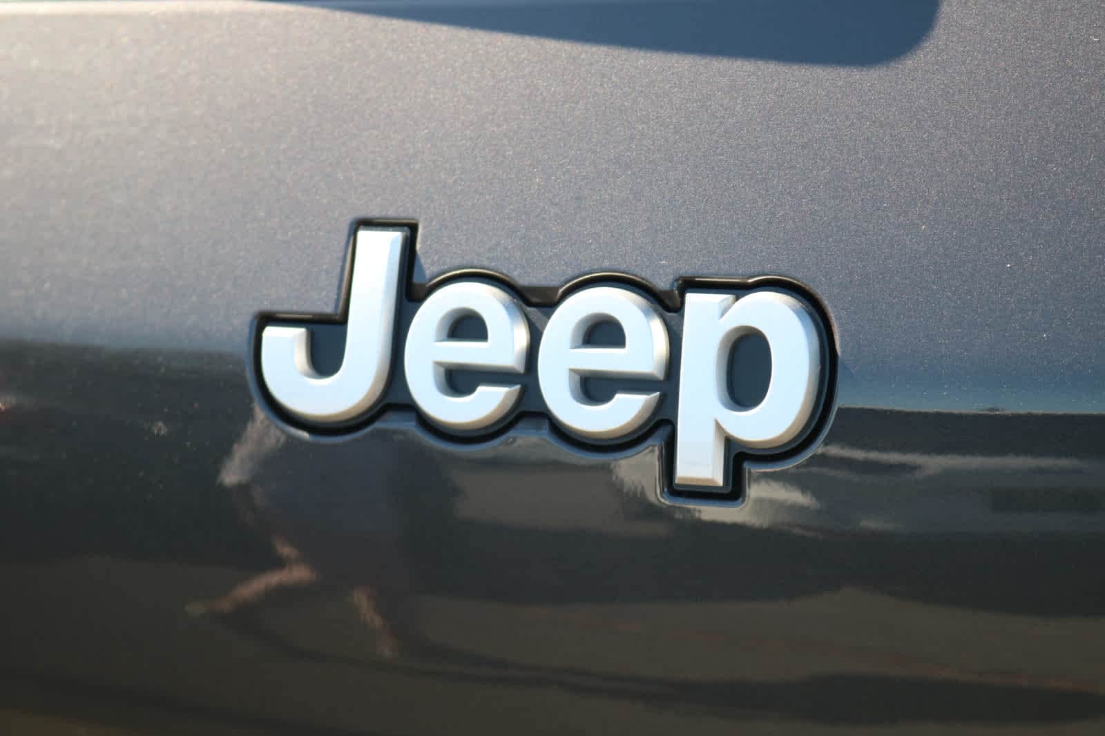 Thumbnail: 2026 Jeep Grand Cherokee - 11