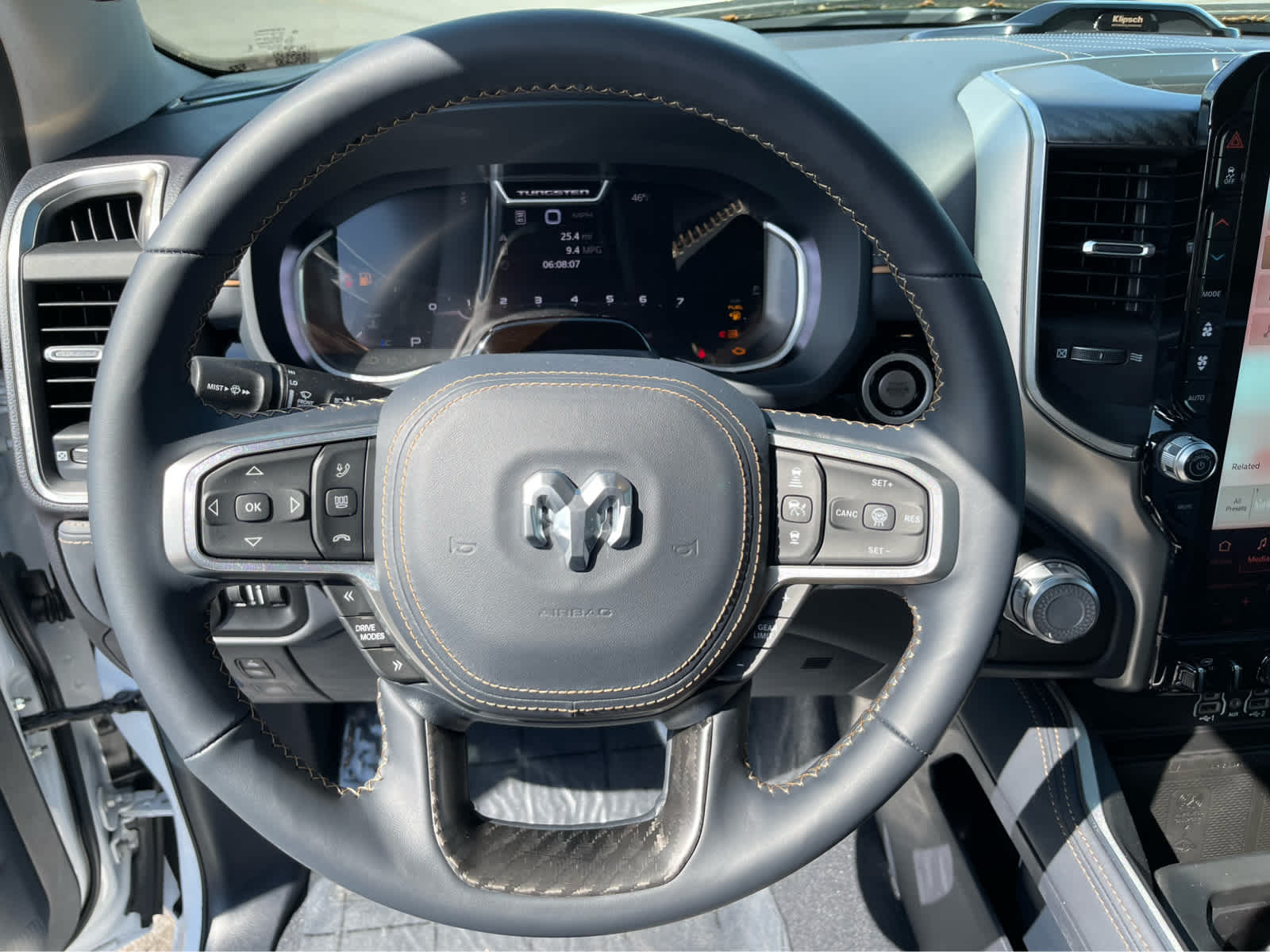 Thumbnail: 2025 RAM 1500 - 23