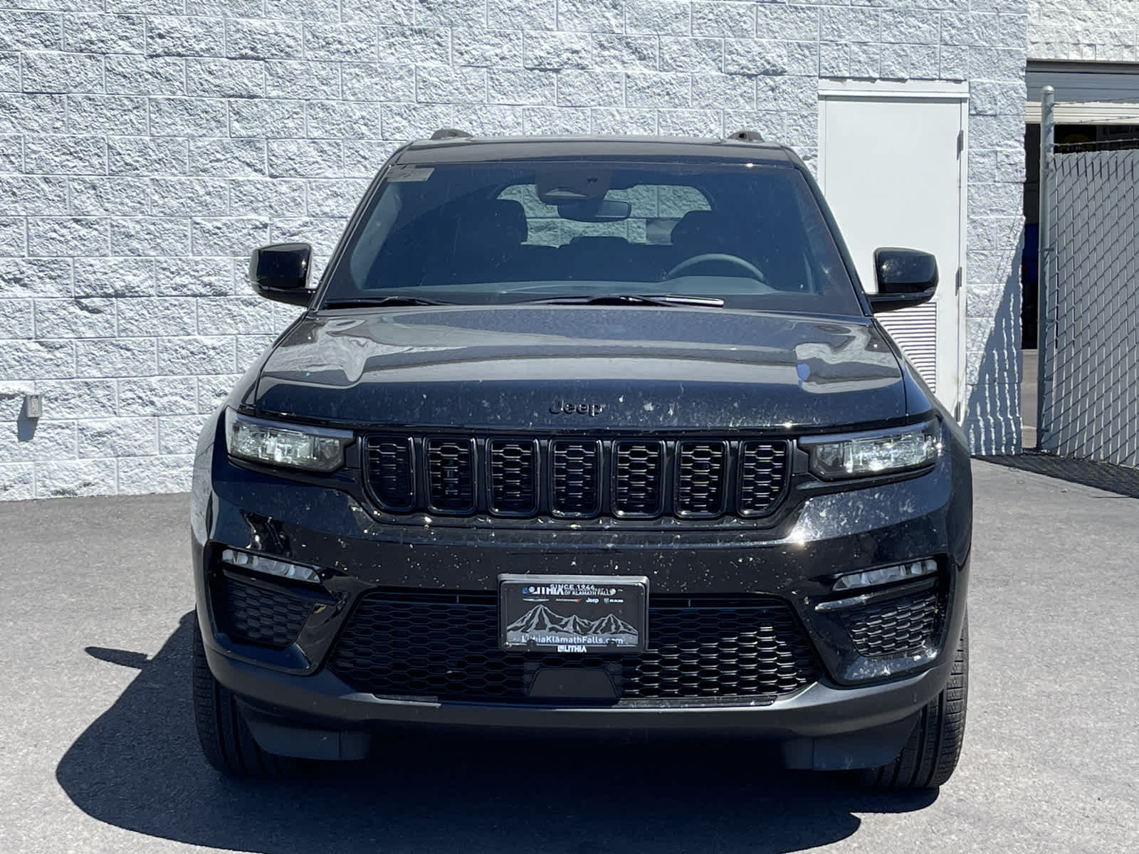 Used 2024 Jeep Grand Cherokee Limited with VIN 1C4RJHBG6RC151031 for sale in Klamath Falls, OR