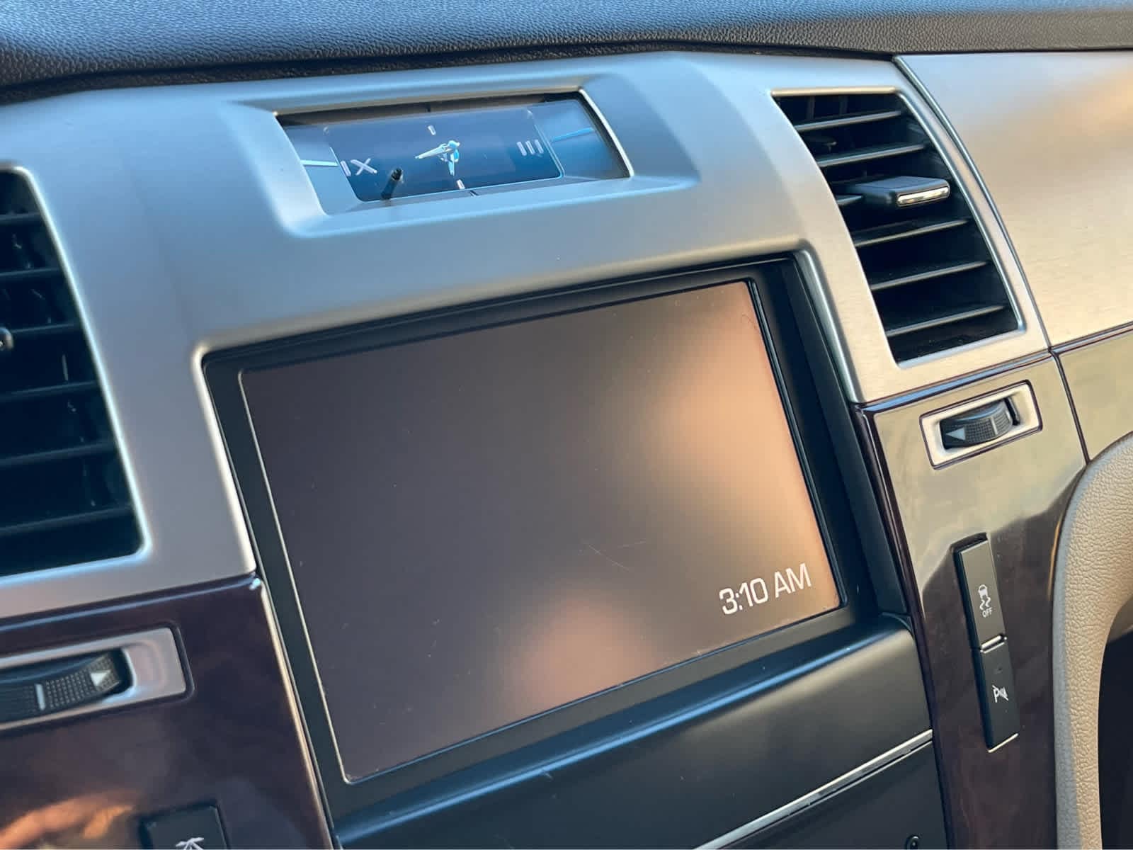 Thumbnail: 2014 Cadillac Escalade - 13