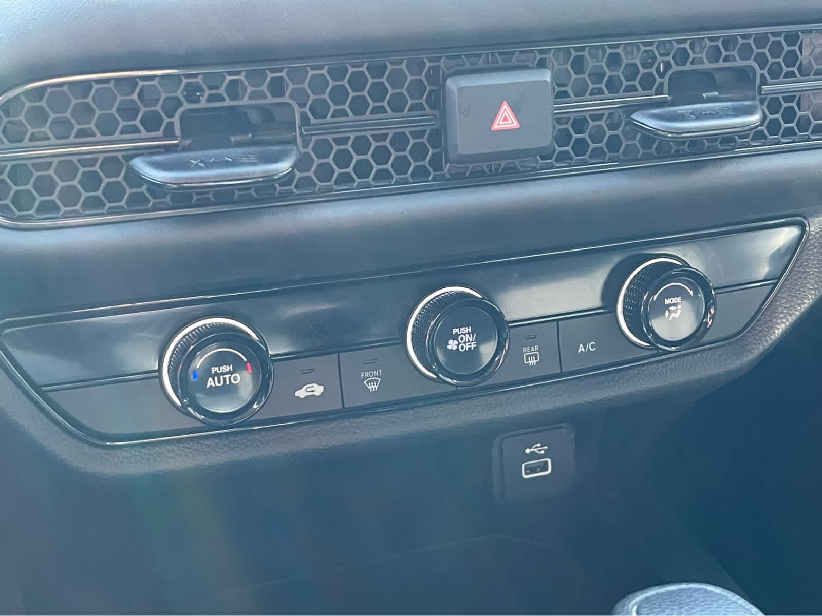 Thumbnail: 2025 Honda HR-V - 14