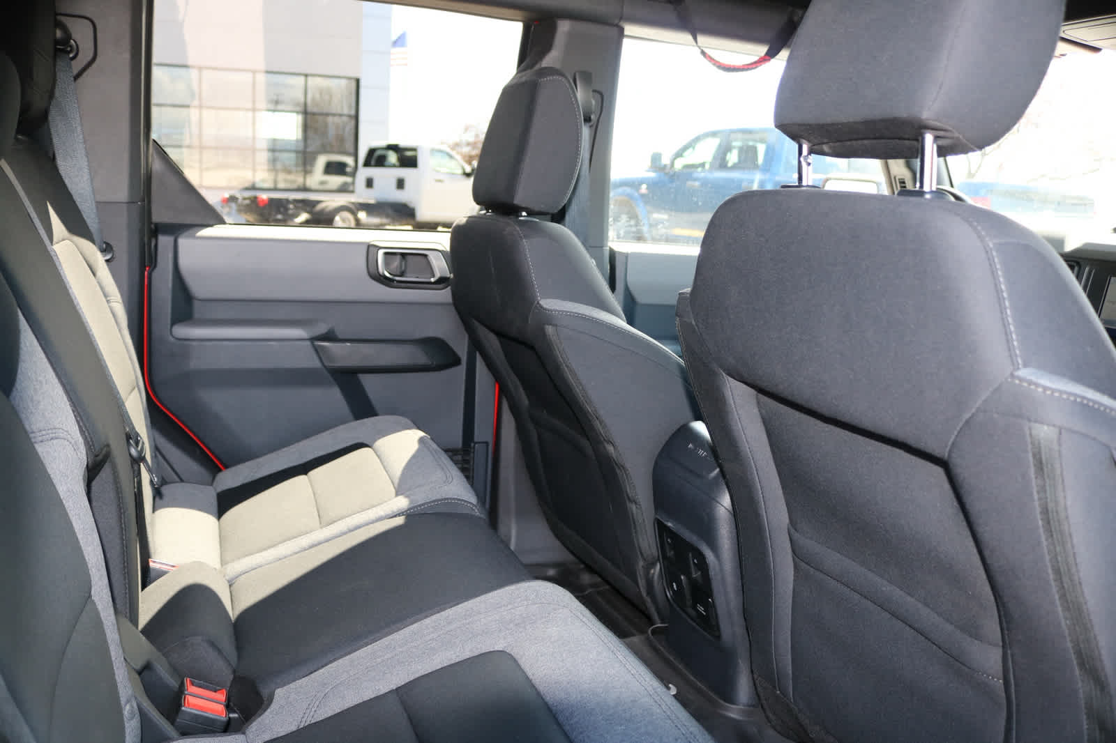 Thumbnail: 2023 Ford Bronco - 25