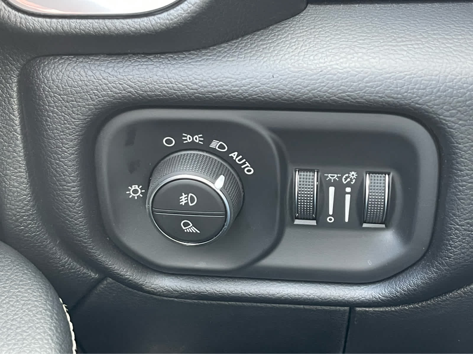 Thumbnail: 2026 RAM 2500 - 20