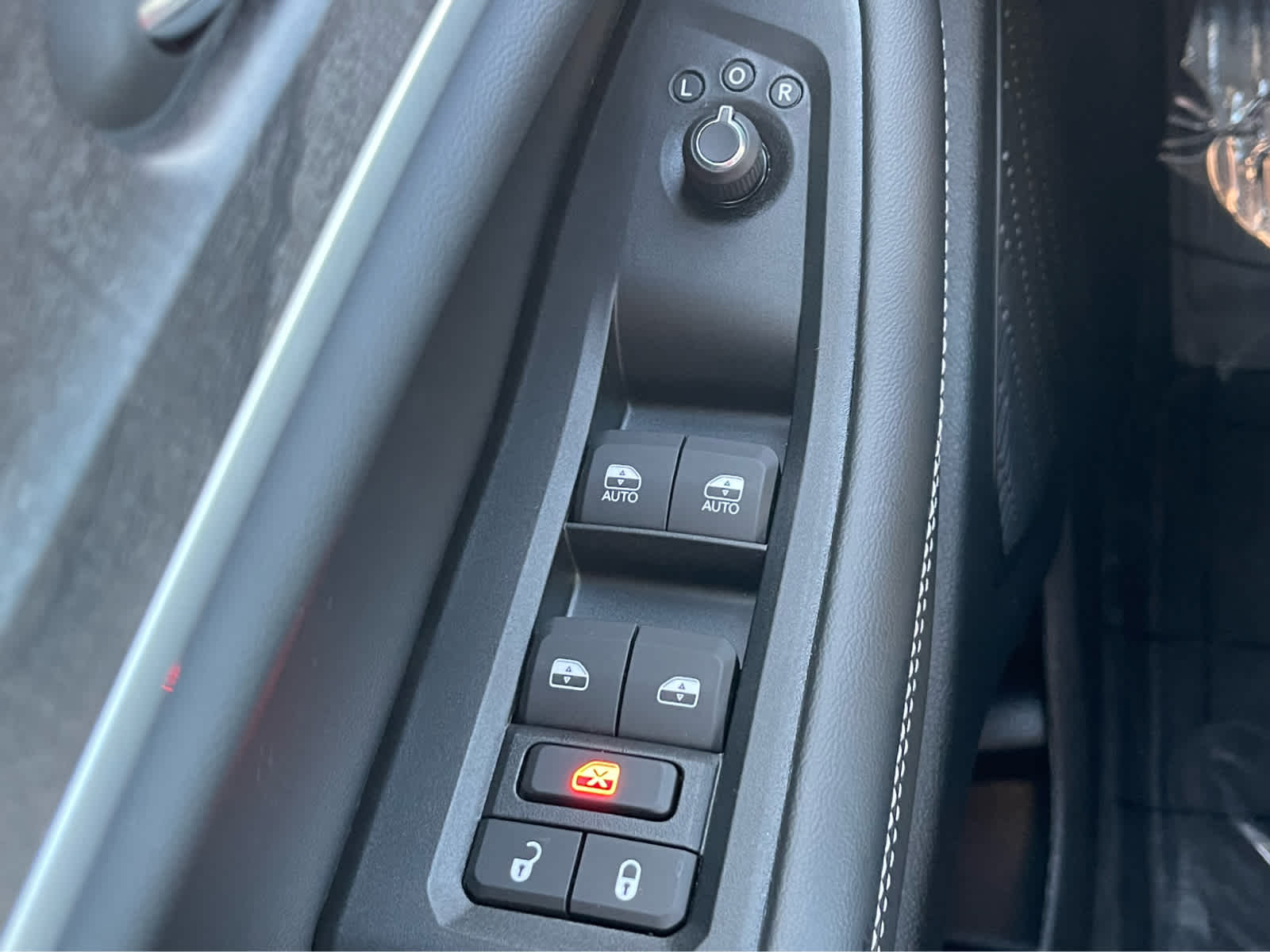 Thumbnail: 2025 Jeep Grand Cherokee - 19