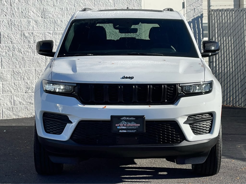 New 2025 Jeep Grand Cherokee ALTITUDE X 4X4 Sport Utility