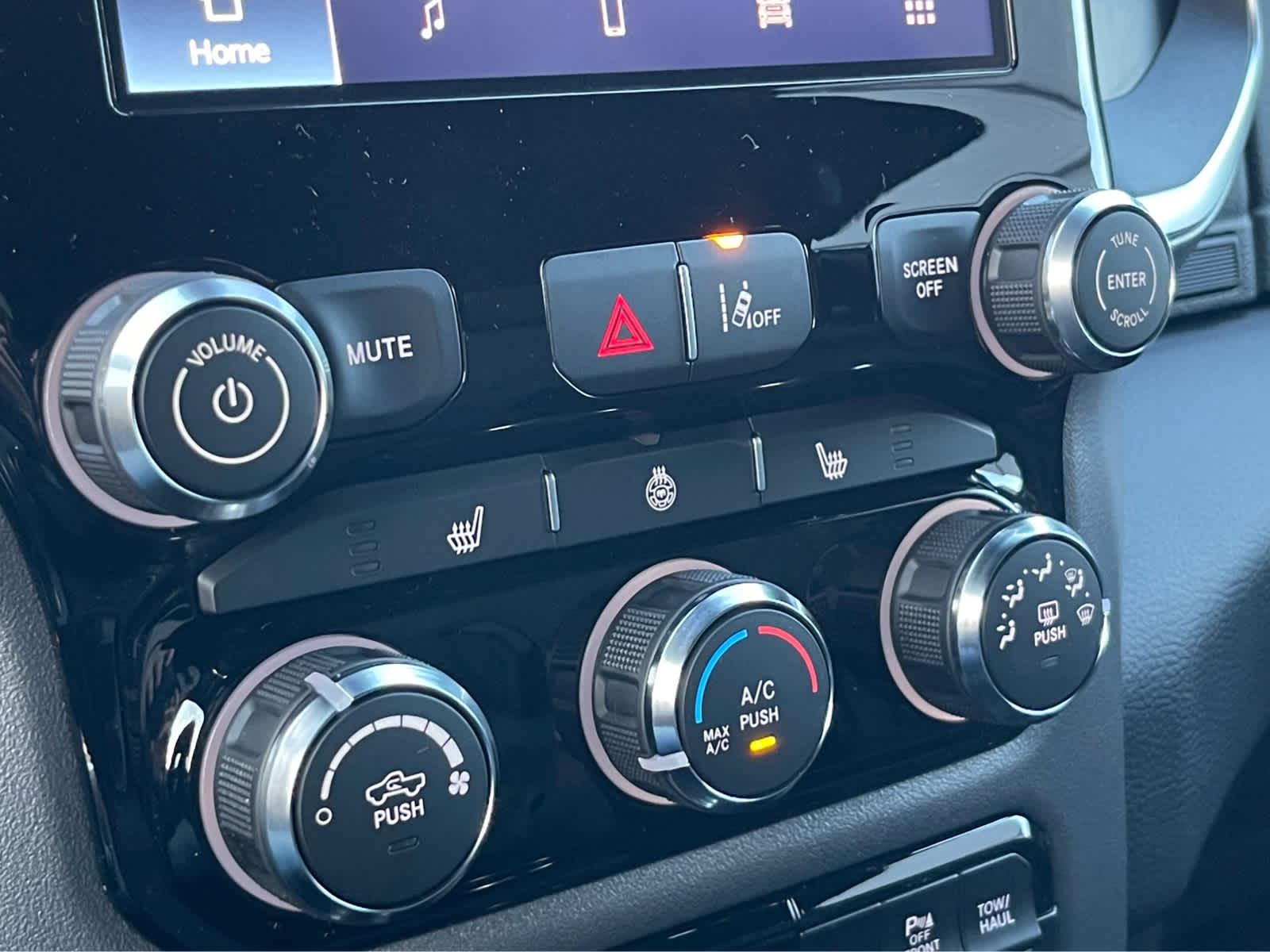 Thumbnail: 2026 RAM 1500 - 16