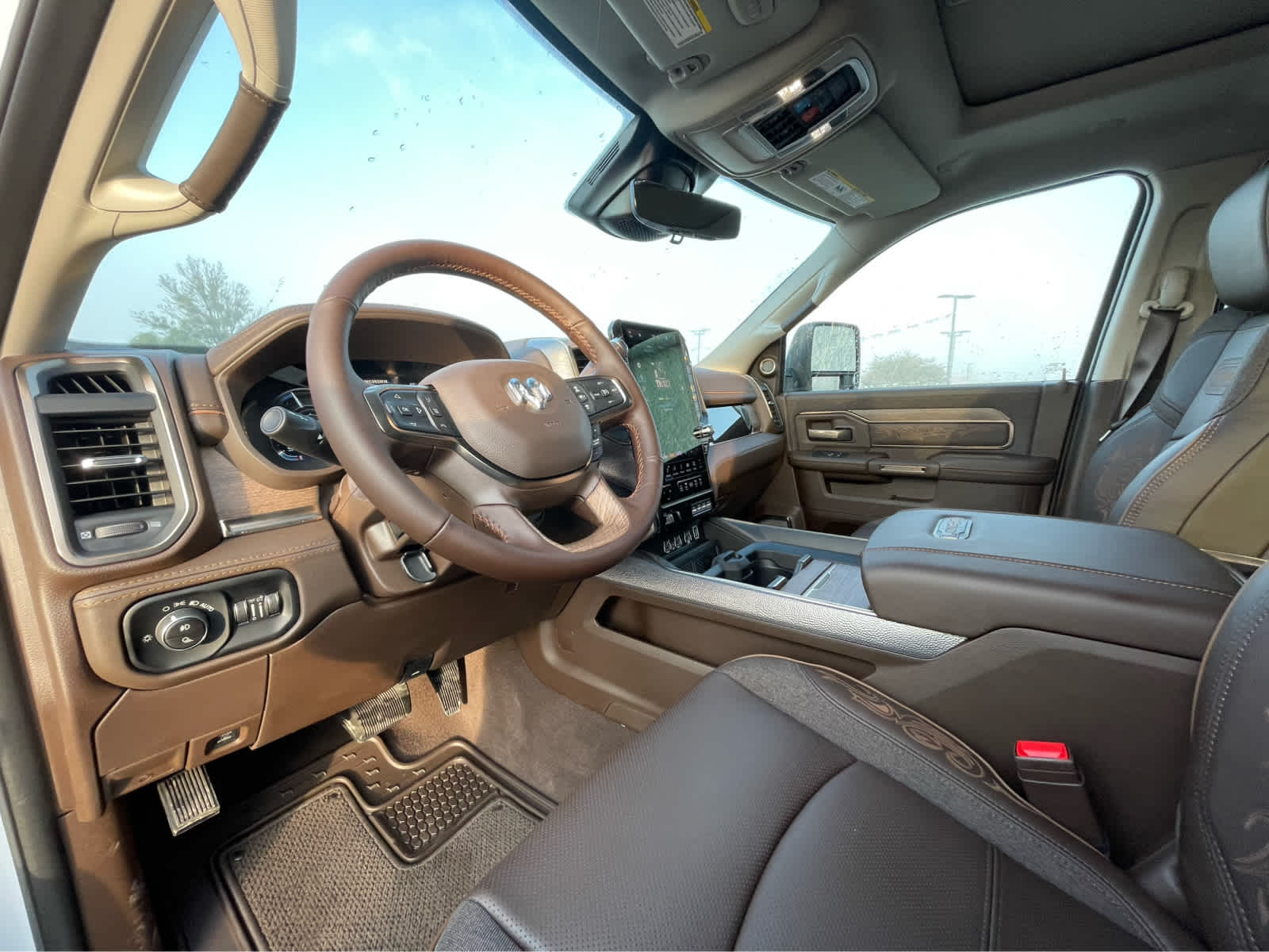 2026 Ram 3500 Longhorn photo 2