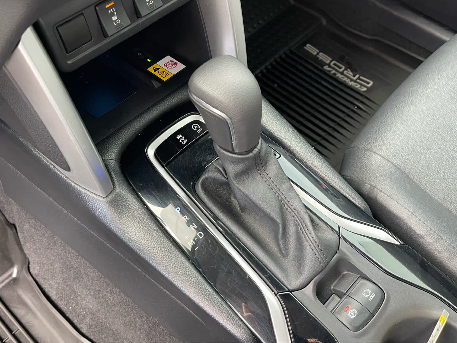 Thumbnail: 2023 Toyota Corolla Cross - 16