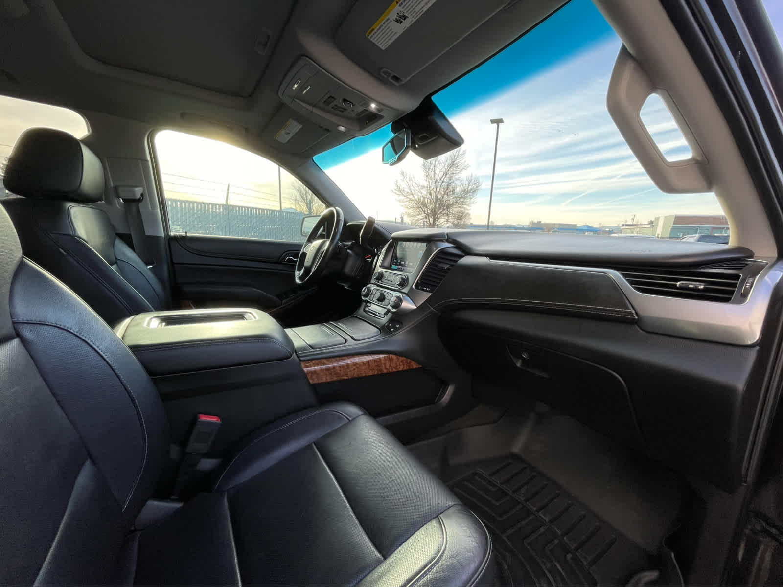 Thumbnail: 2018 Chevrolet Tahoe - 28