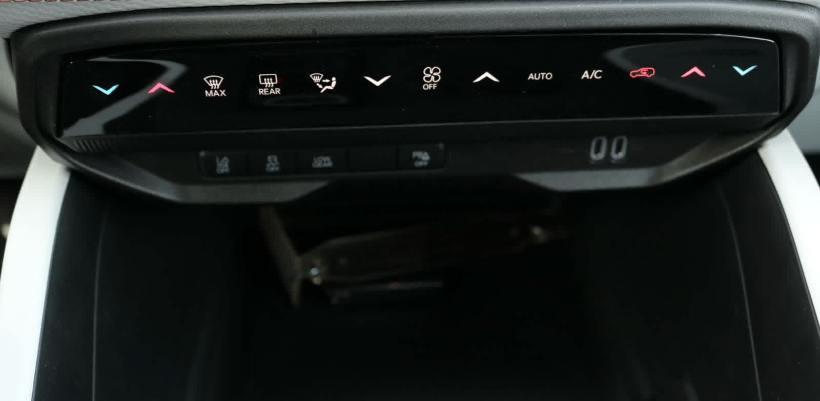 Thumbnail: 2026 Jeep Cherokee - 18