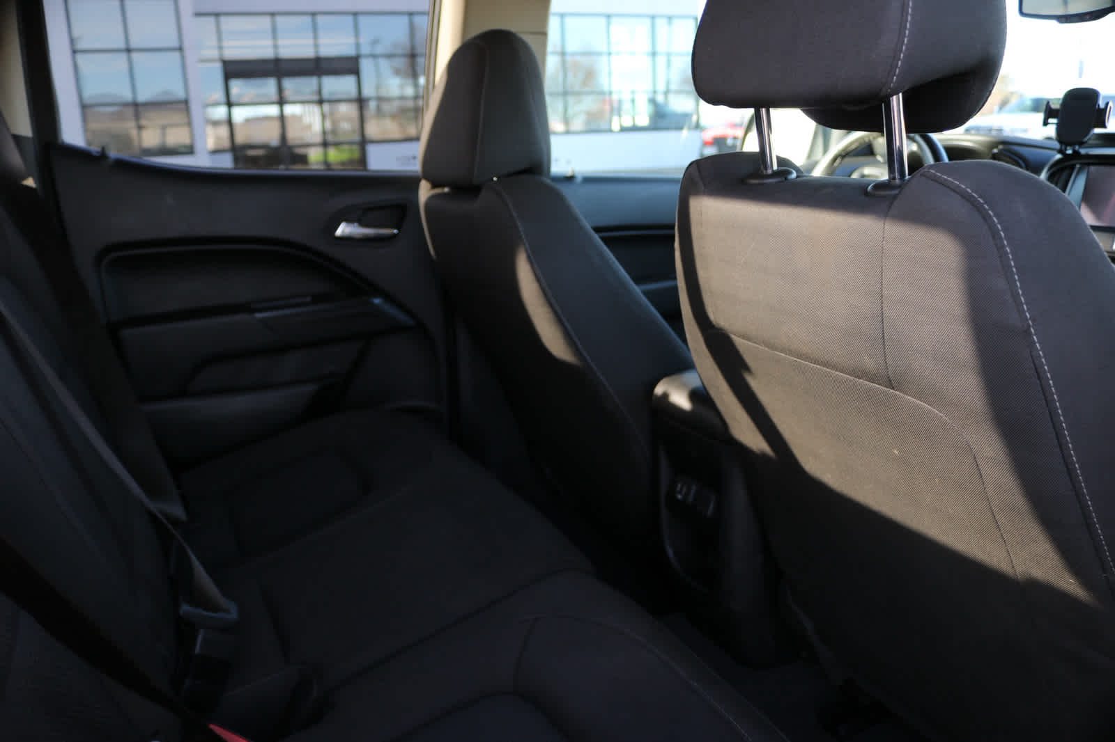 Thumbnail: 2019 Chevrolet Colorado - 24