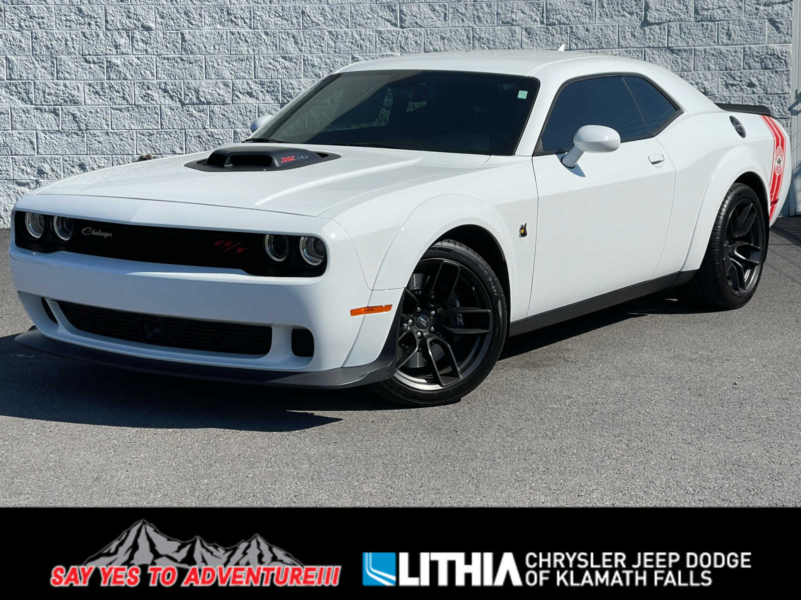 2022 Dodge Challenger Coupe 
