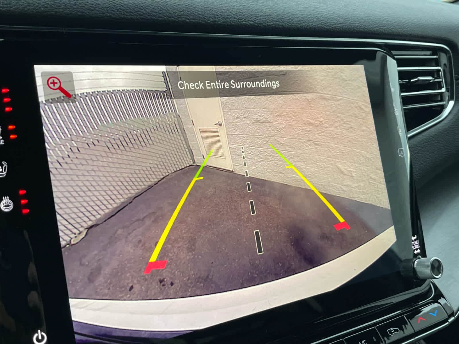 Thumbnail: 2026 Jeep Grand Wagoneer - 19