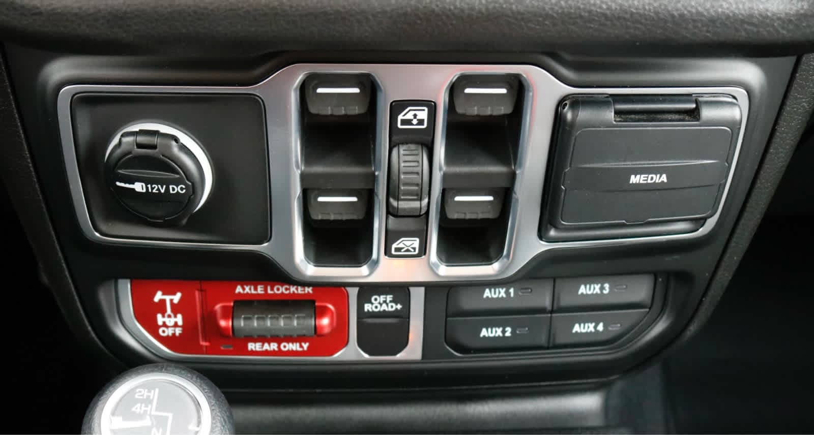 Thumbnail: 2026 Jeep Wrangler - 19