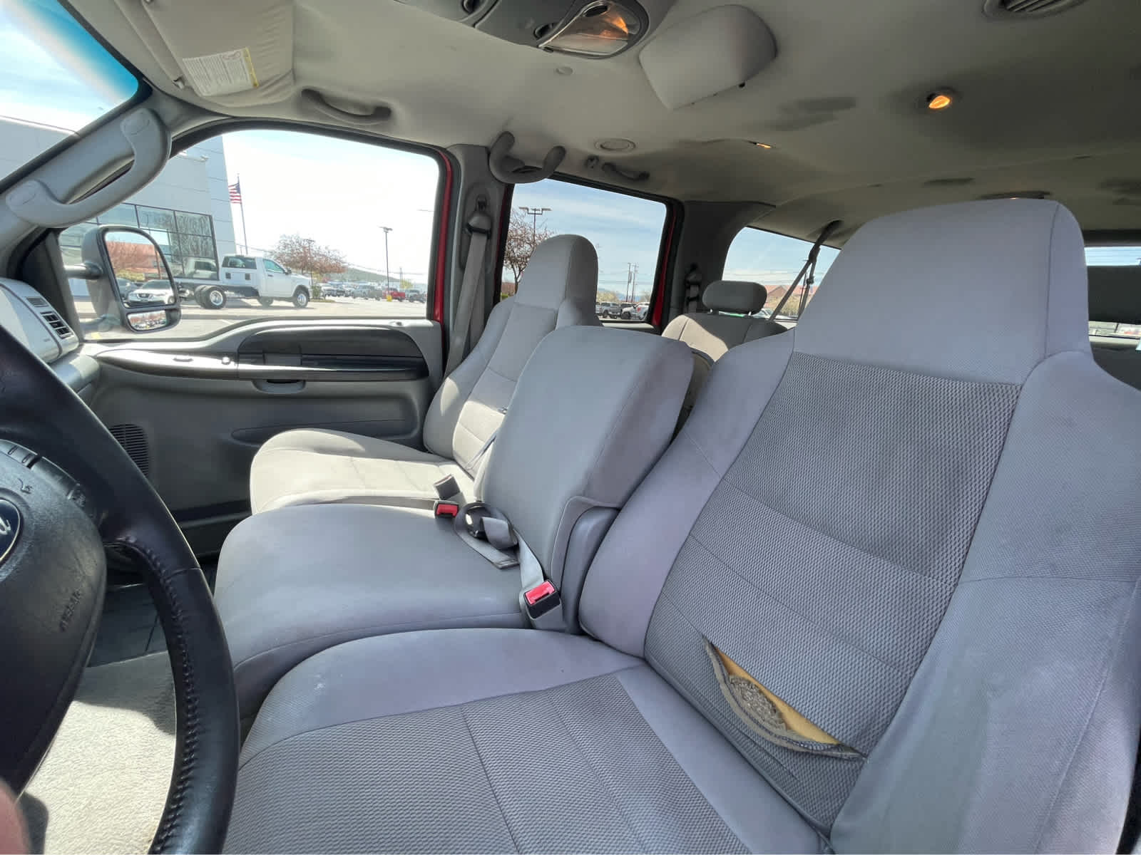 Thumbnail: 2005 Ford Excursion - 19