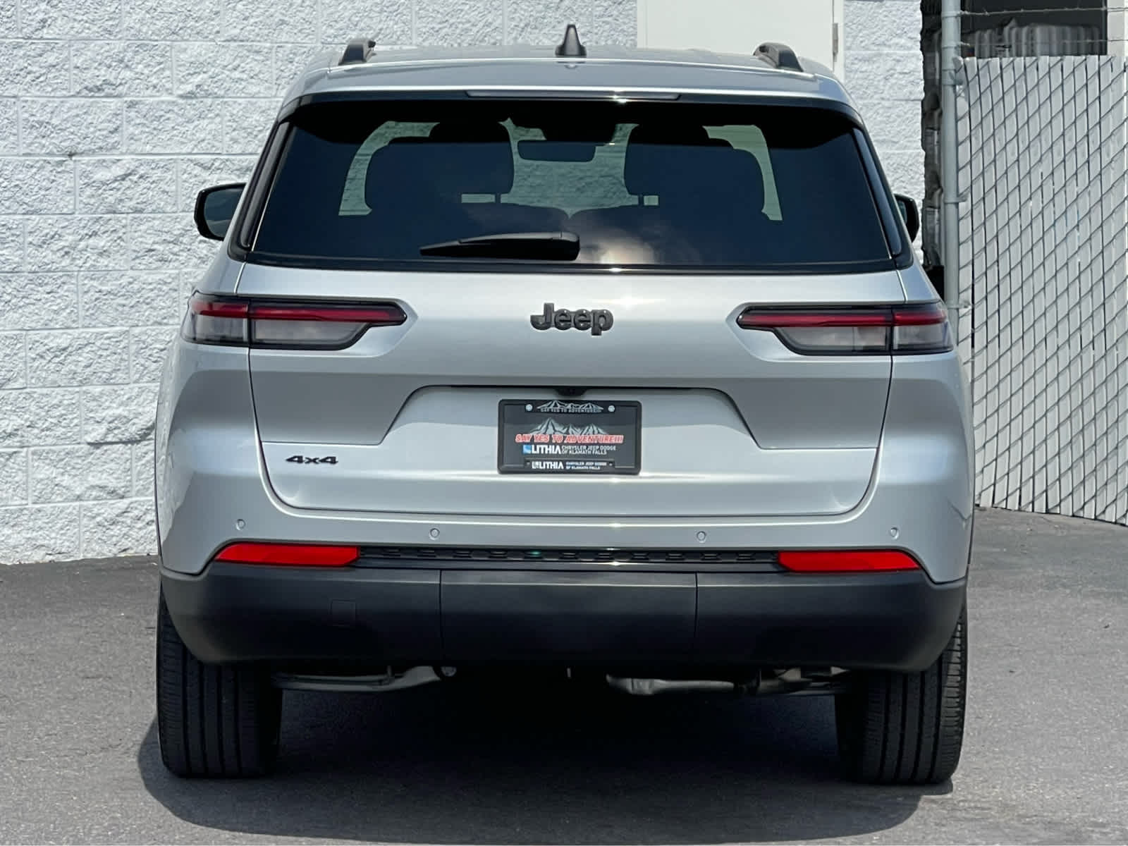 Thumbnail: 2025 Jeep Grand Cherokee - 6