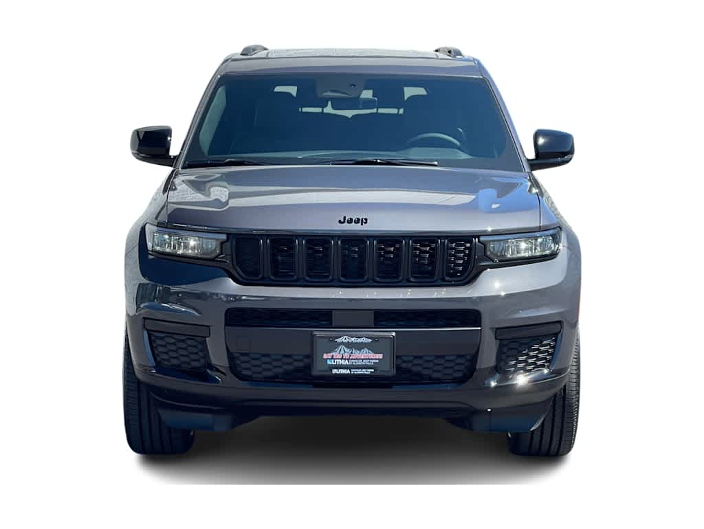 Thumbnail: 2025 Jeep Grand Cherokee - 3
