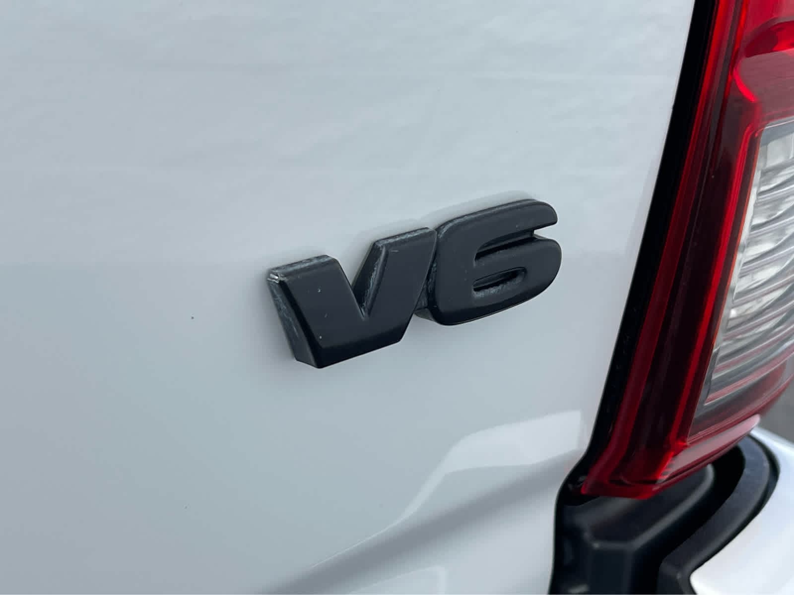 Thumbnail: 2019 Toyota Tacoma - 10