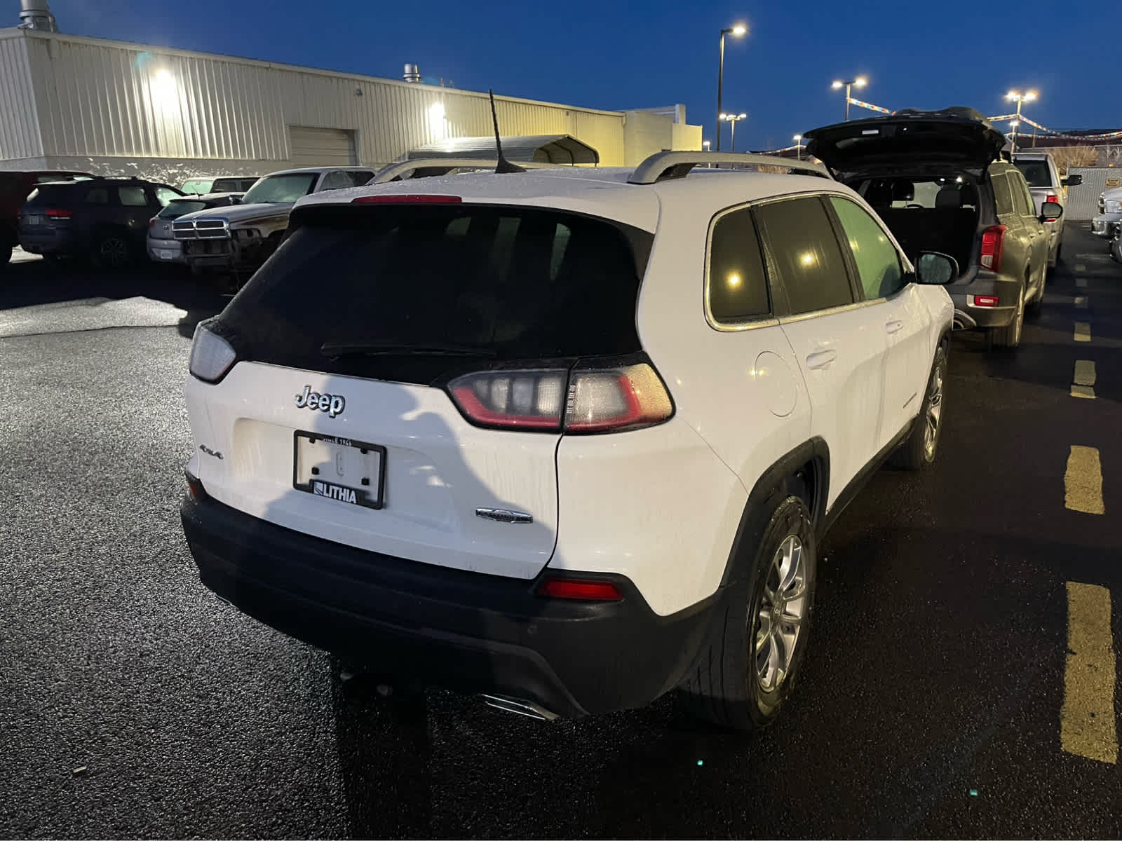 2019 Jeep Cherokee Latitude photo 4