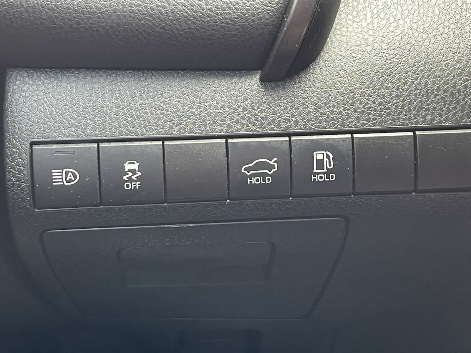 Thumbnail: 2023 Toyota Camry - 16