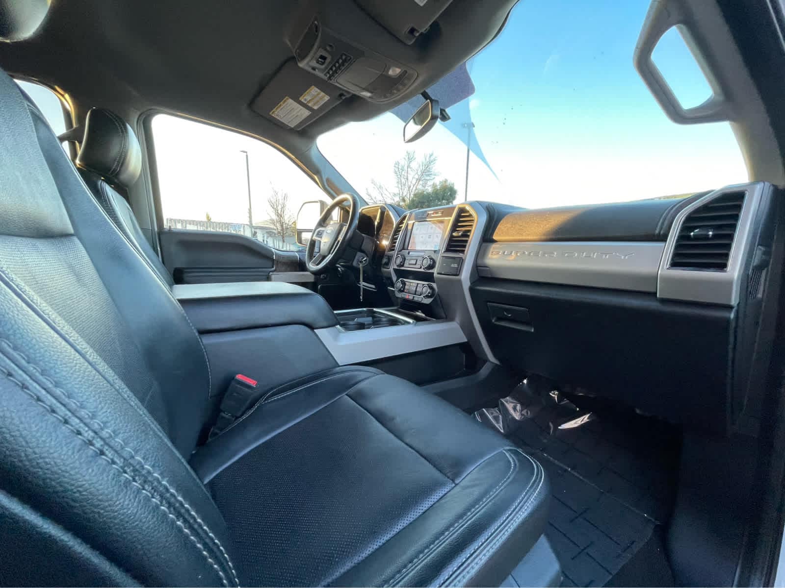 Thumbnail: 2019 Ford F-350 - 28