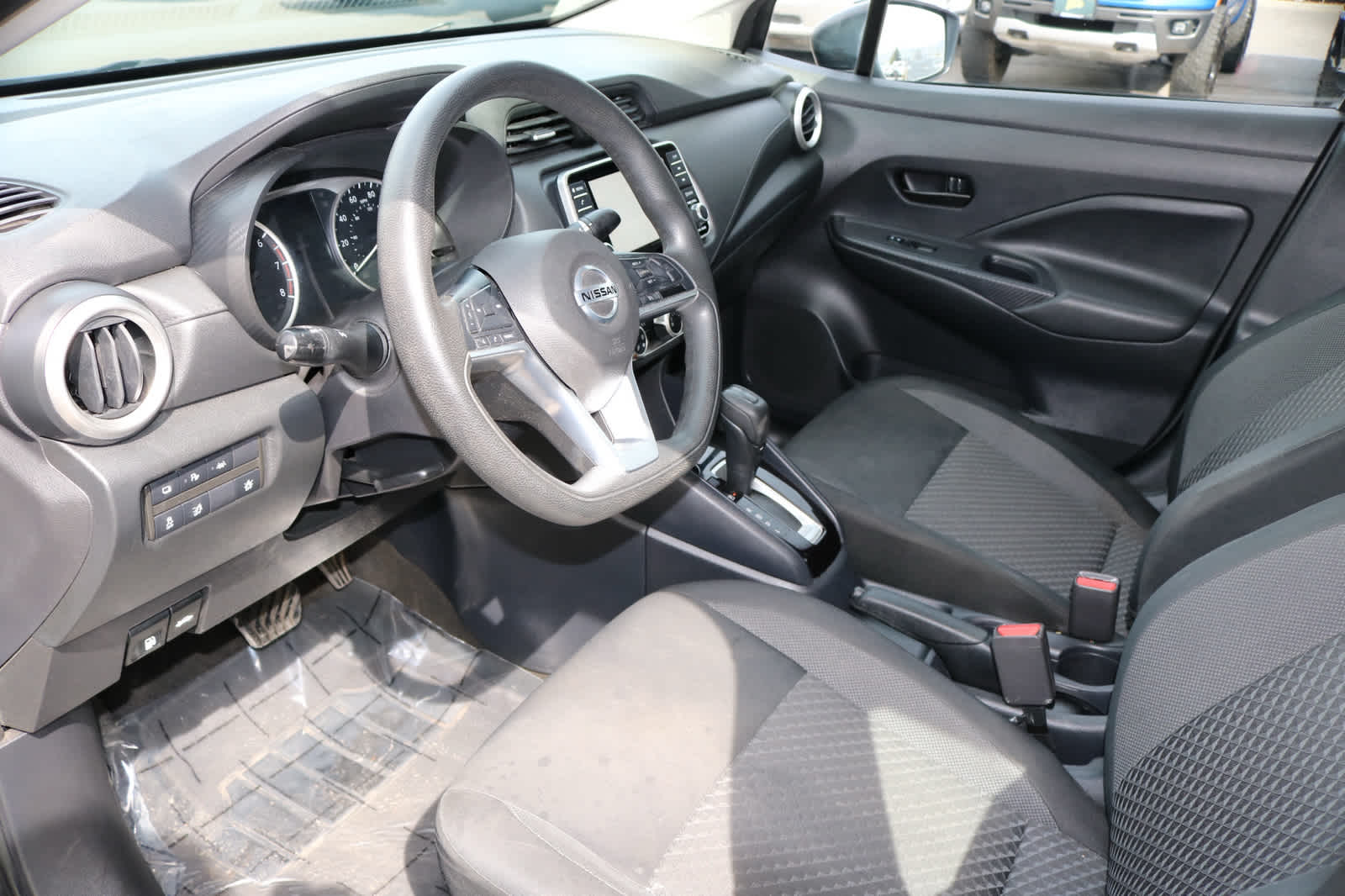 Thumbnail: 2020 Nissan Versa - 7