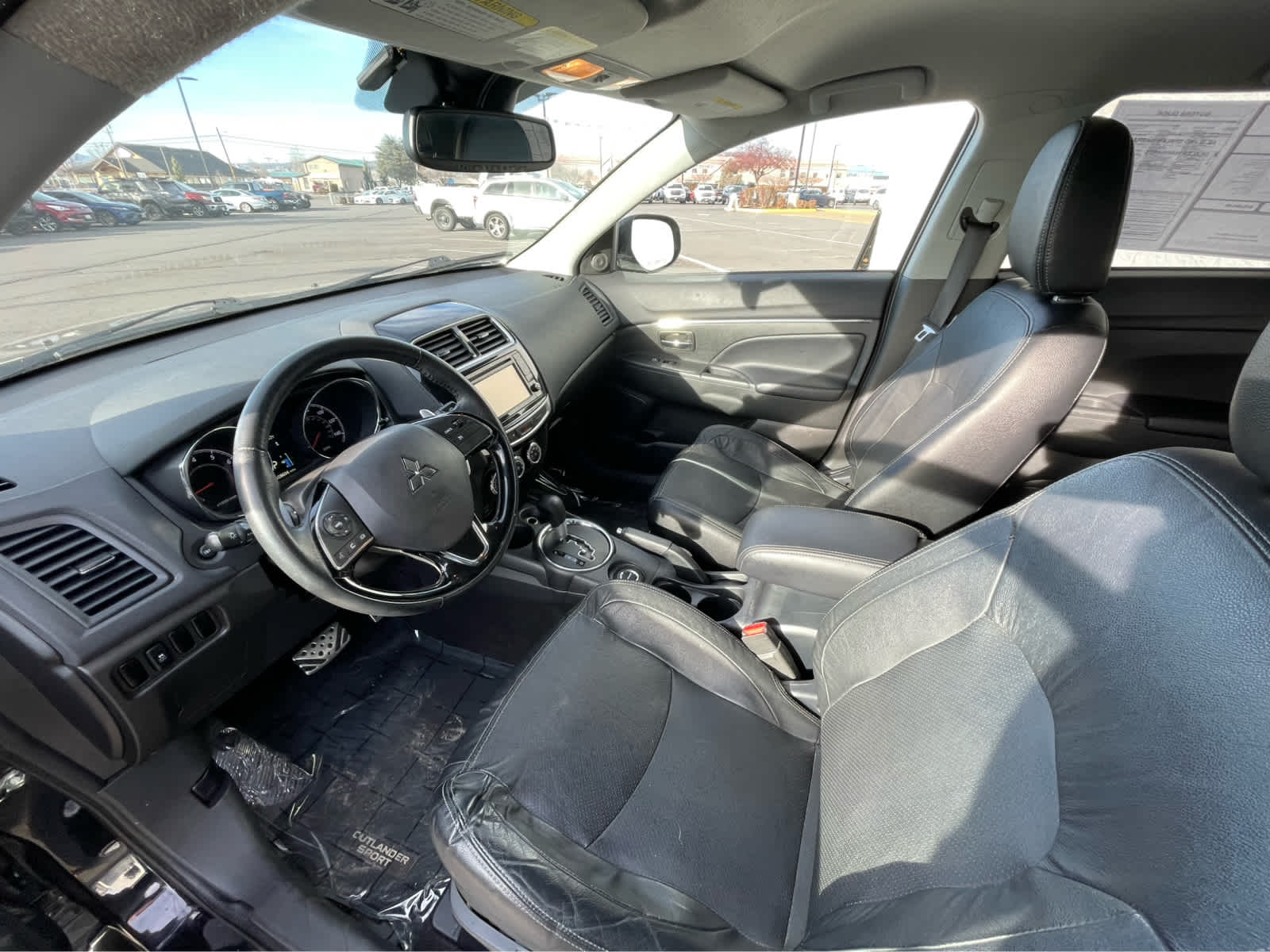 Thumbnail: 2016 Mitsubishi Outlander Sport - 2