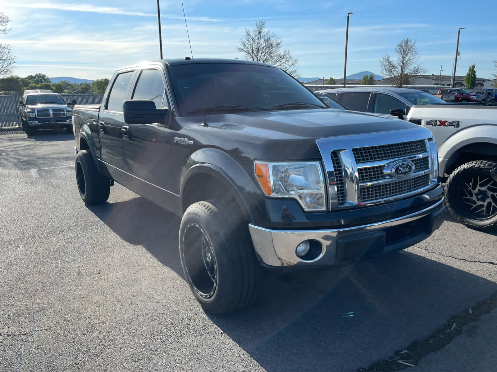 2012 Ford F-150 Lariat photo 3