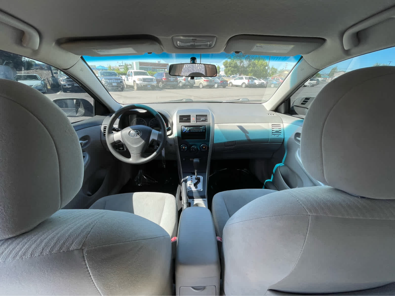 Thumbnail: 2010 Toyota Corolla - 12