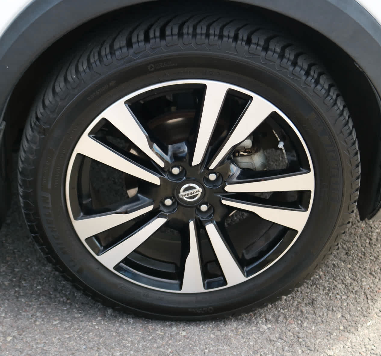 Thumbnail: 2019 Nissan Kicks - 12