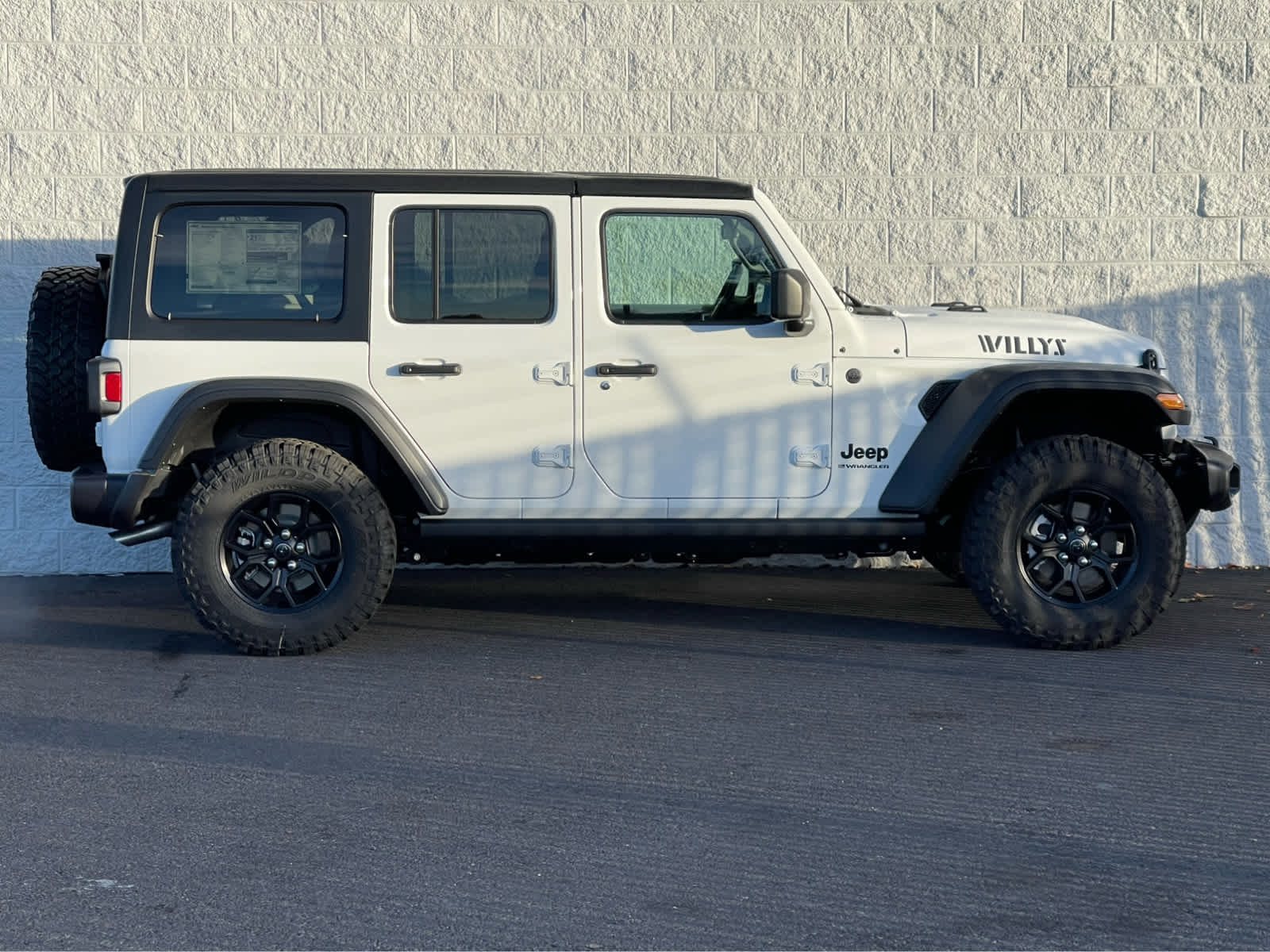 Thumbnail: 2026 Jeep Wrangler - 5