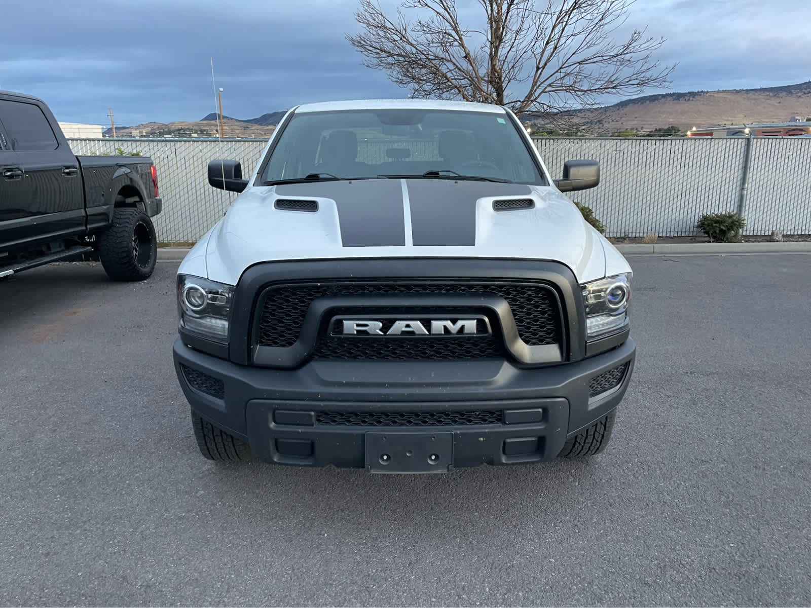 Thumbnail: 2022 RAM 1500 Classic - 2