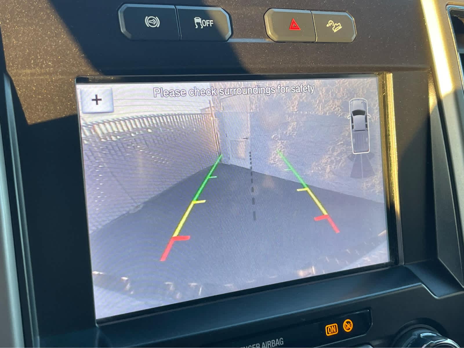 Thumbnail: 2019 Ford F-350 - 21