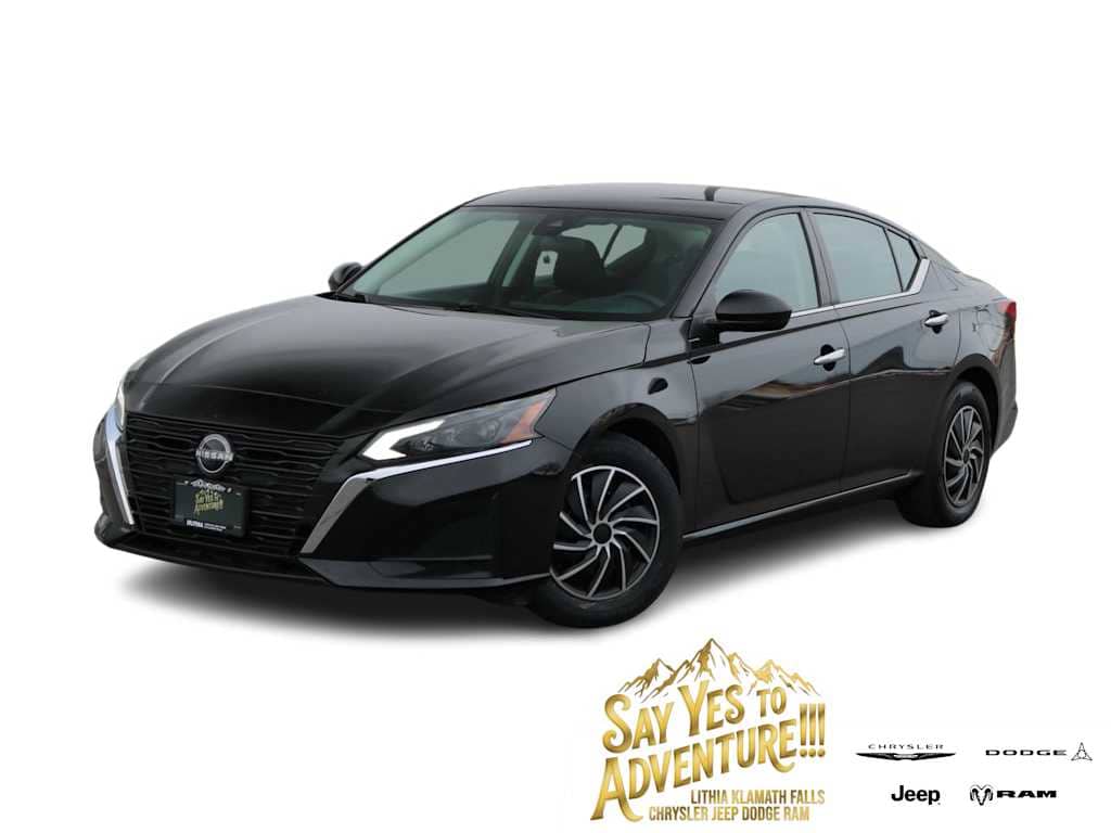 Thumbnail: 2023 Nissan Altima - 1