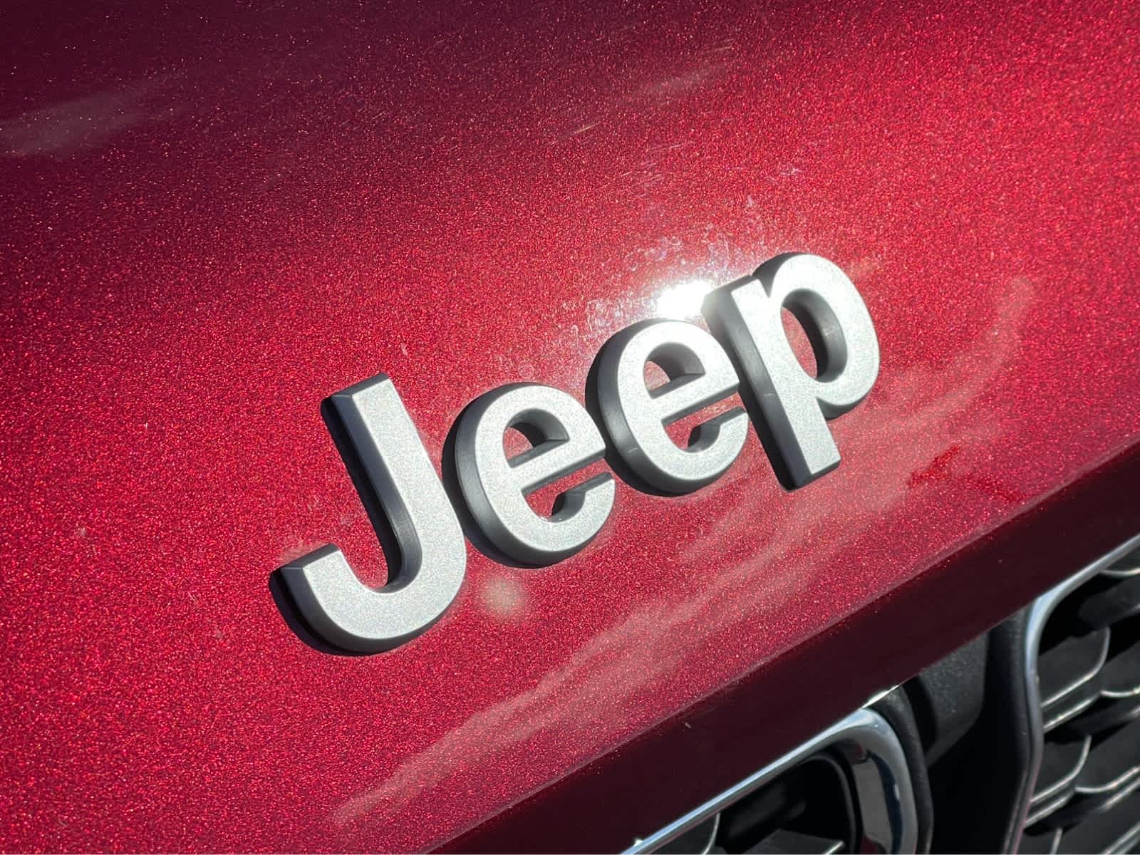 Thumbnail: 2025 Jeep Grand Cherokee - 8