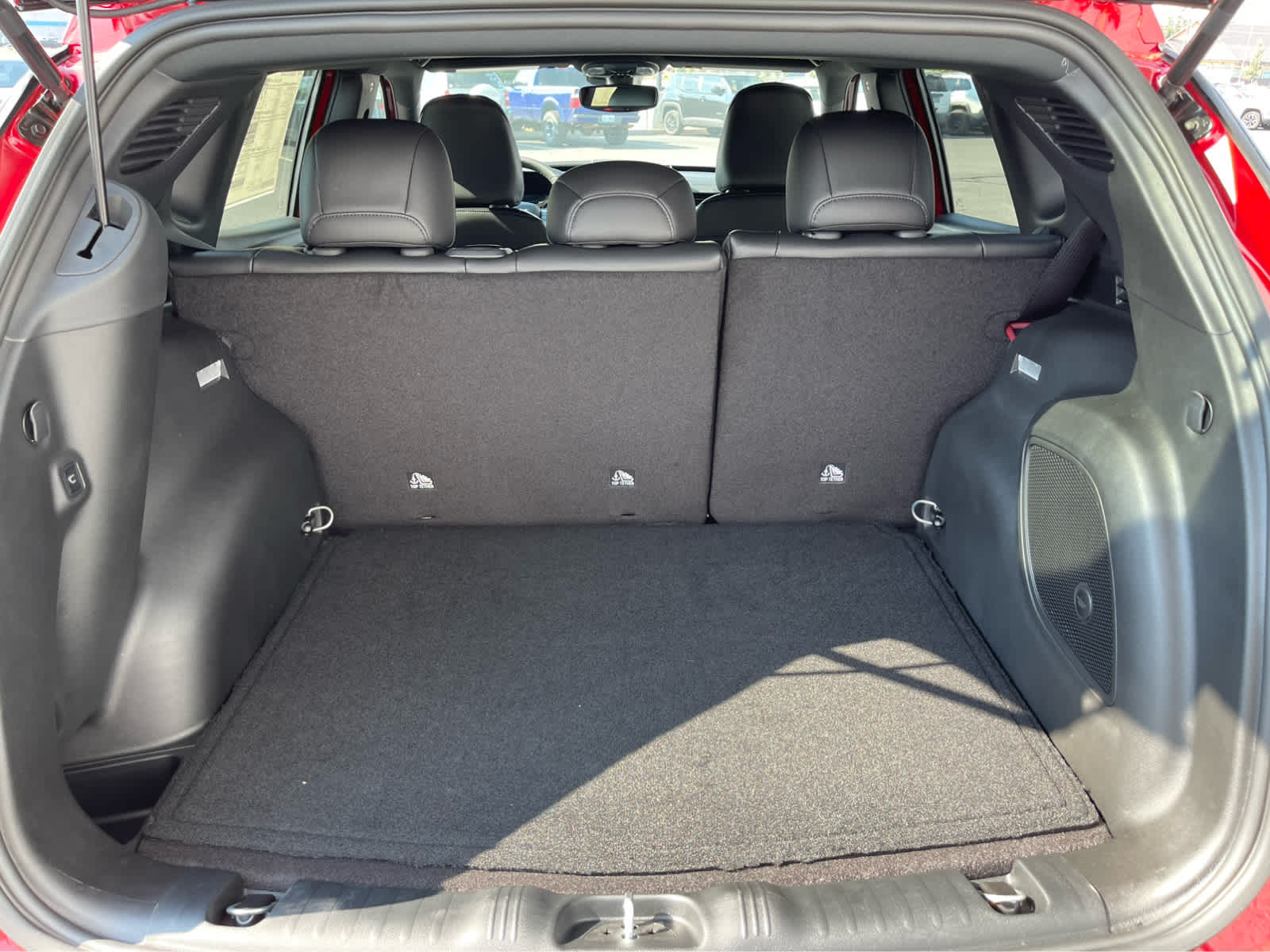 Thumbnail: 2025 Jeep Compass - 24