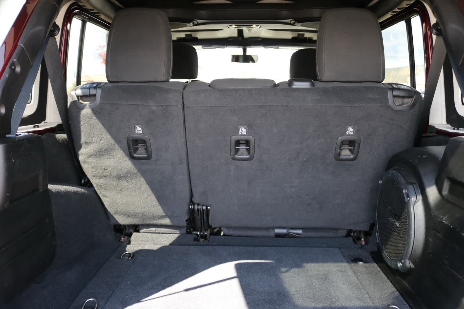 Thumbnail: 2021 Jeep Wrangler - 26