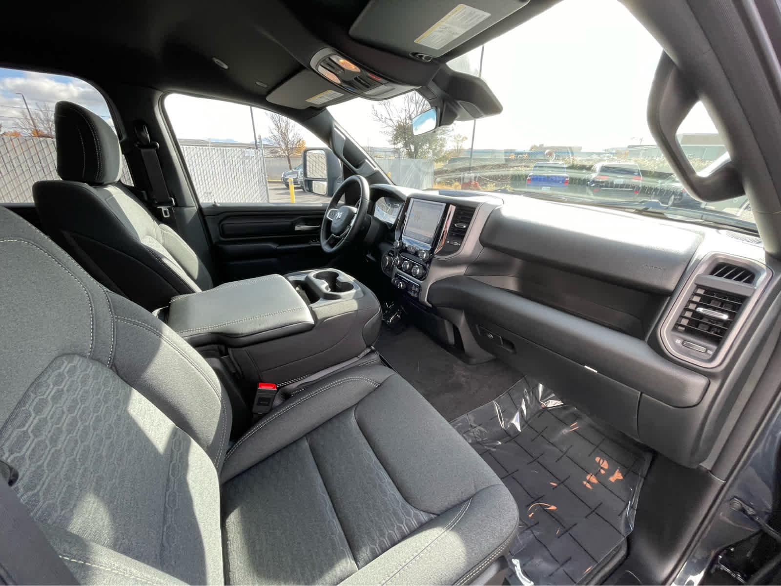 Thumbnail: 2026 RAM 1500 - 26