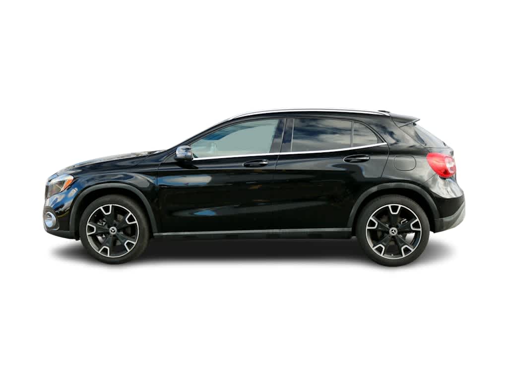 Thumbnail: 2020 Mercedes-Benz GLA - 3