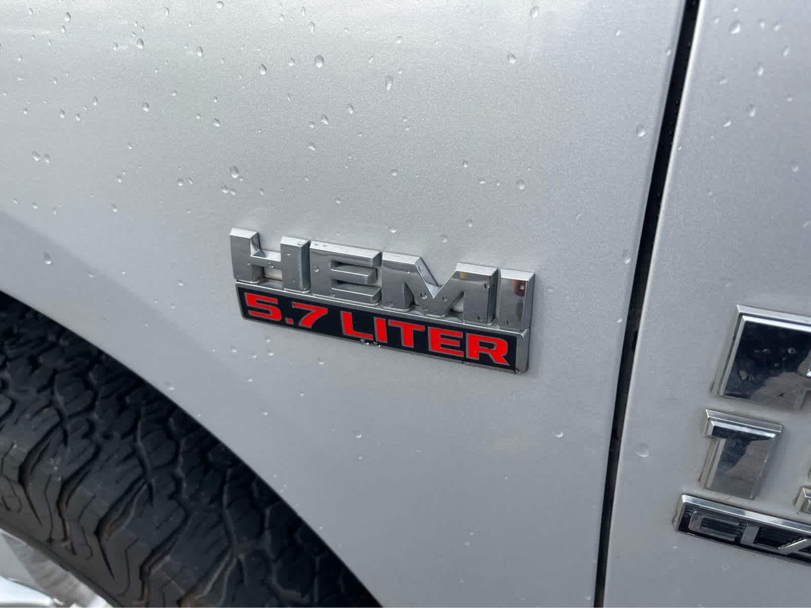 Thumbnail: 2019 RAM 1500 Classic - 9