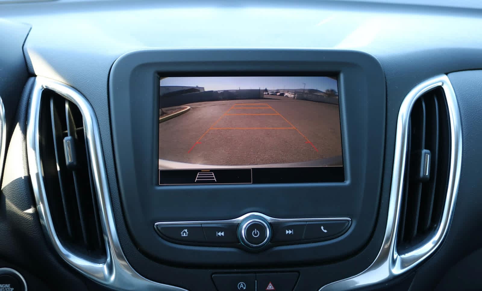 Thumbnail: 2024 Chevrolet Equinox - 15