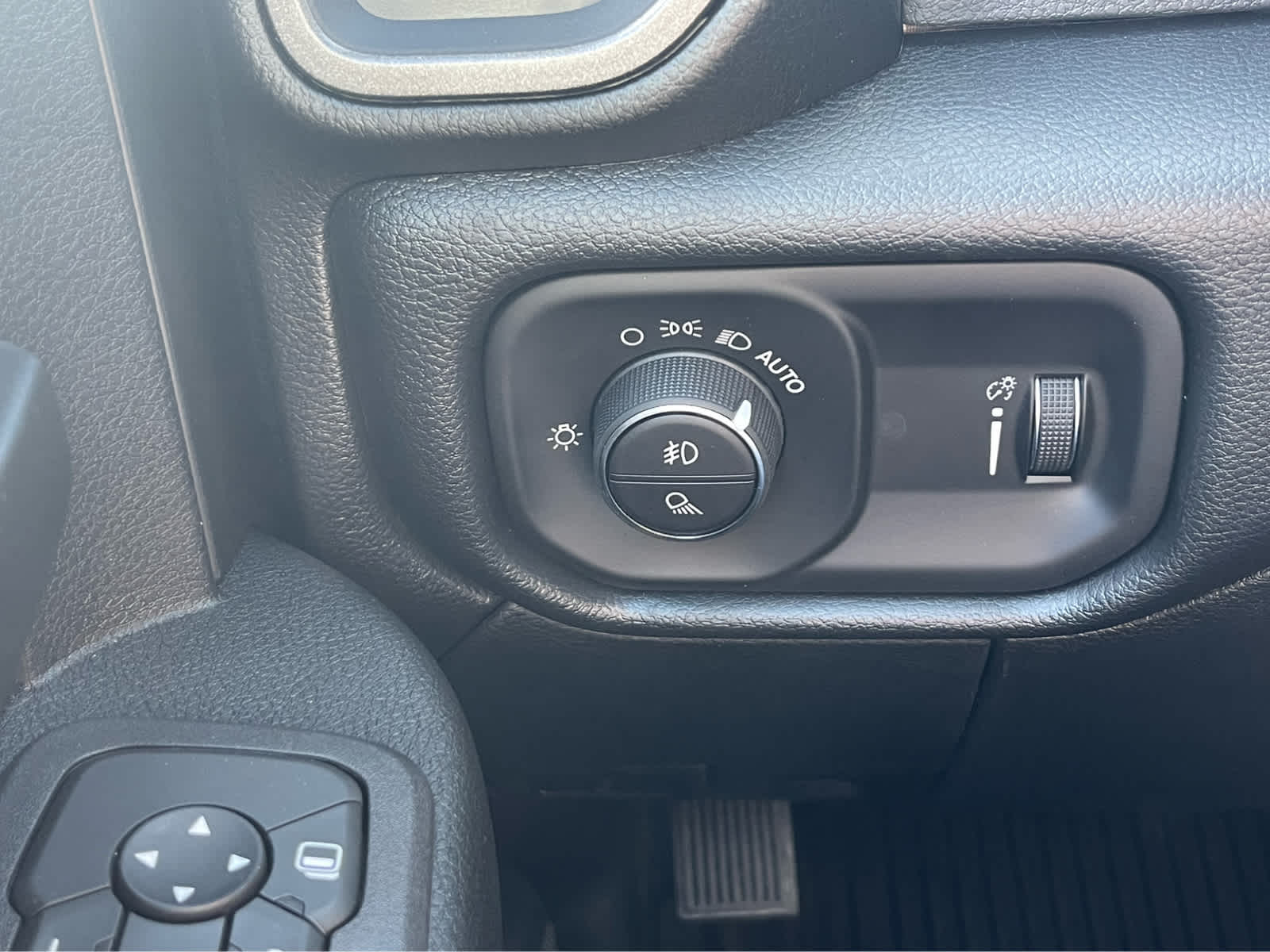 Thumbnail: 2026 RAM 2500 - 18