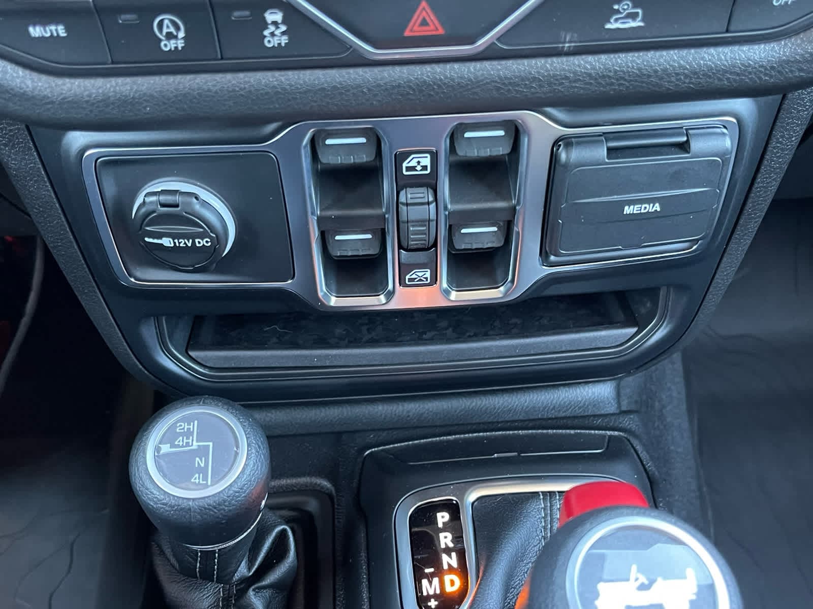 Thumbnail: 2026 Jeep Wrangler - 16
