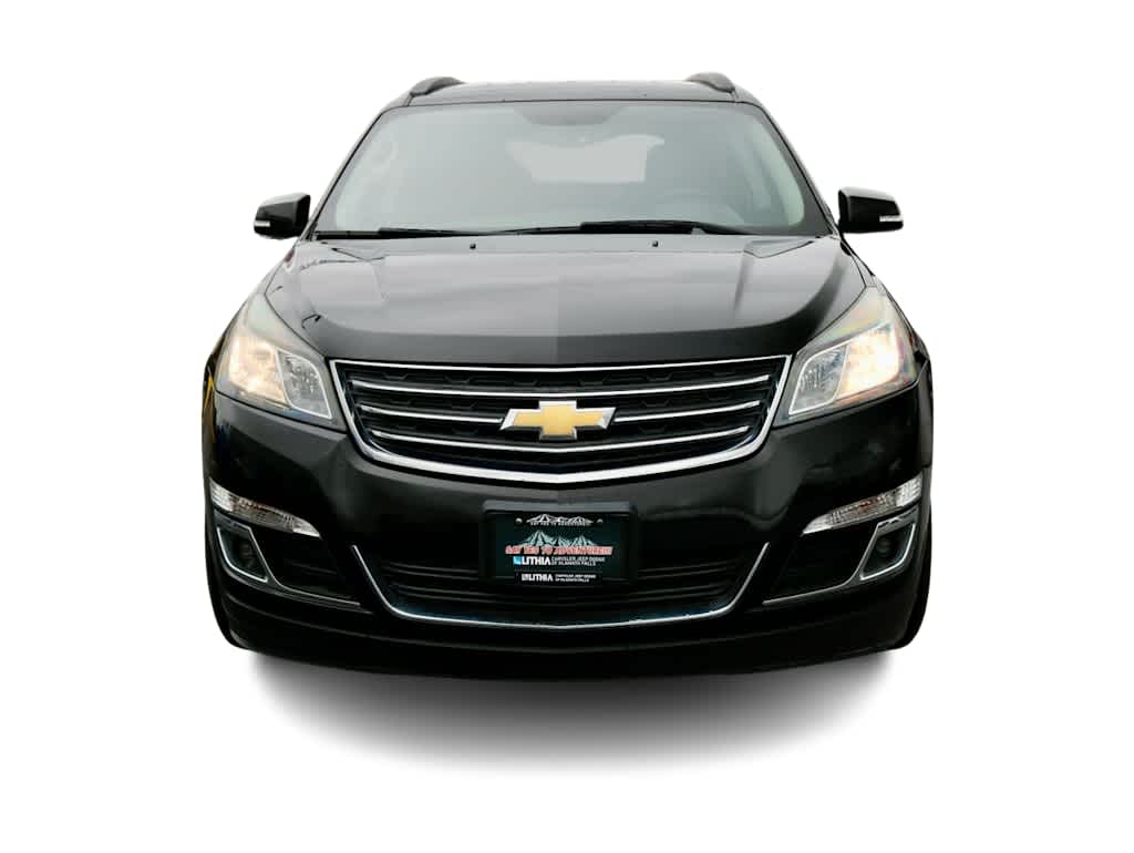 Used 2017 Chevrolet Traverse 2LT with VIN 1GNKRHKD7HJ137642 for sale in Klamath Falls, OR