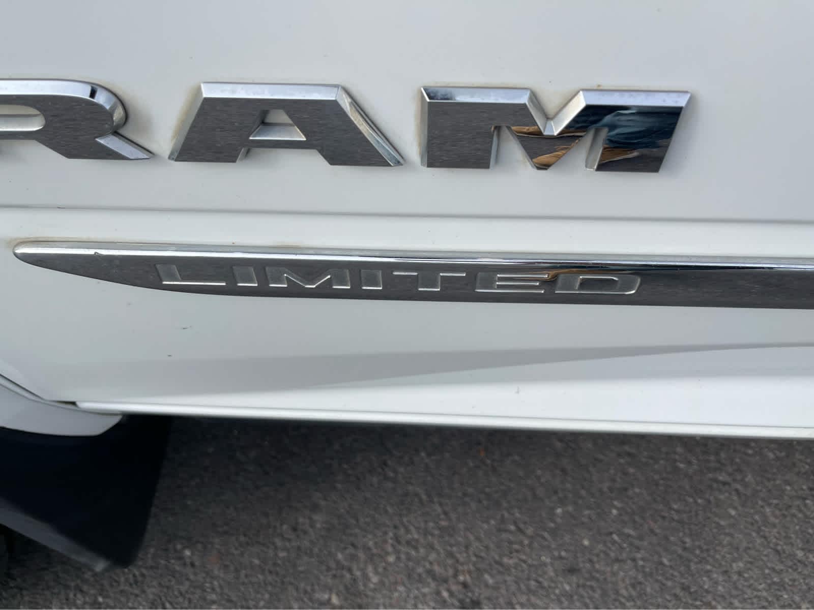 Thumbnail: 2022 RAM 3500 - 11