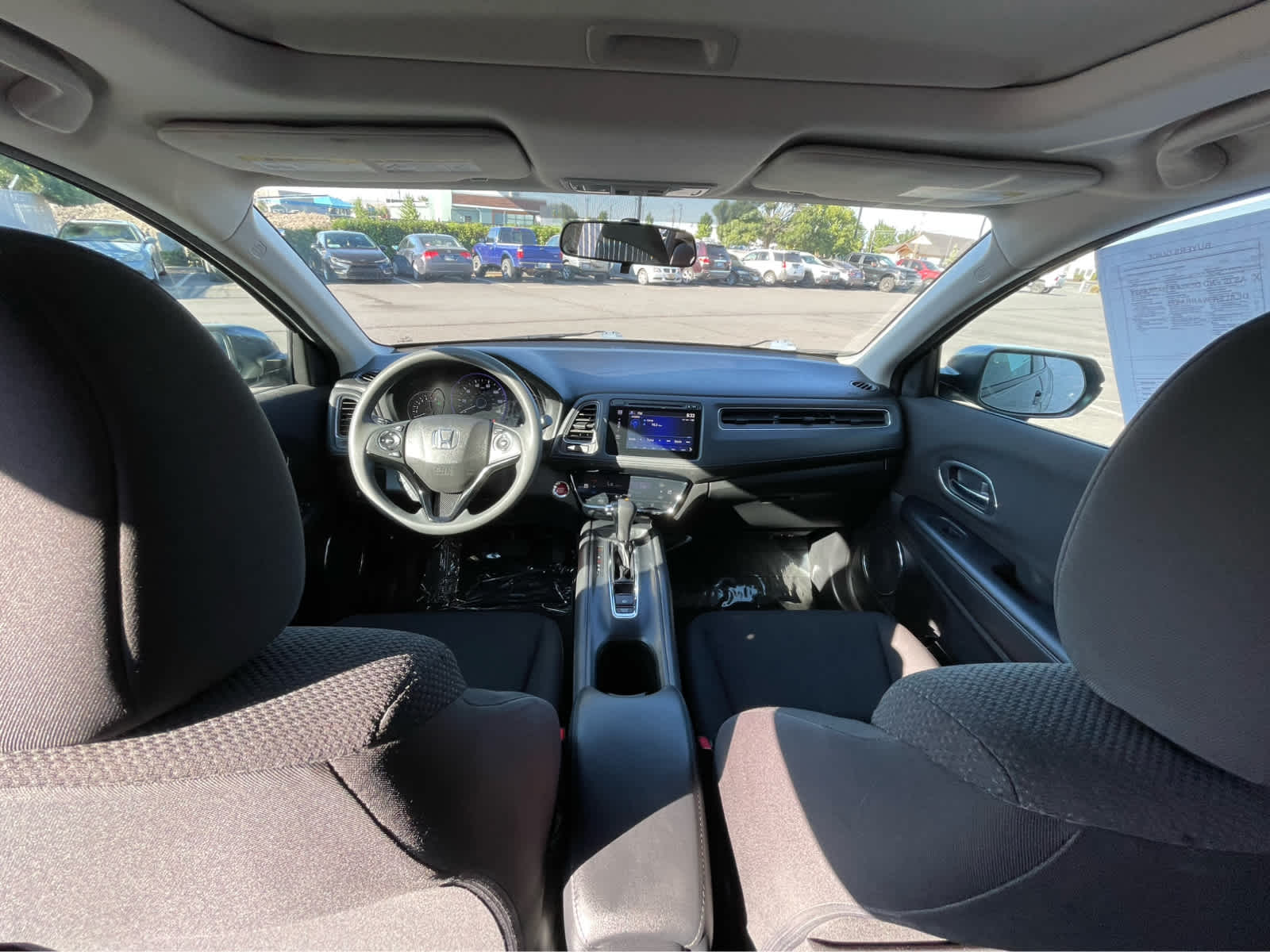 Thumbnail: 2016 Honda HR-V - 12