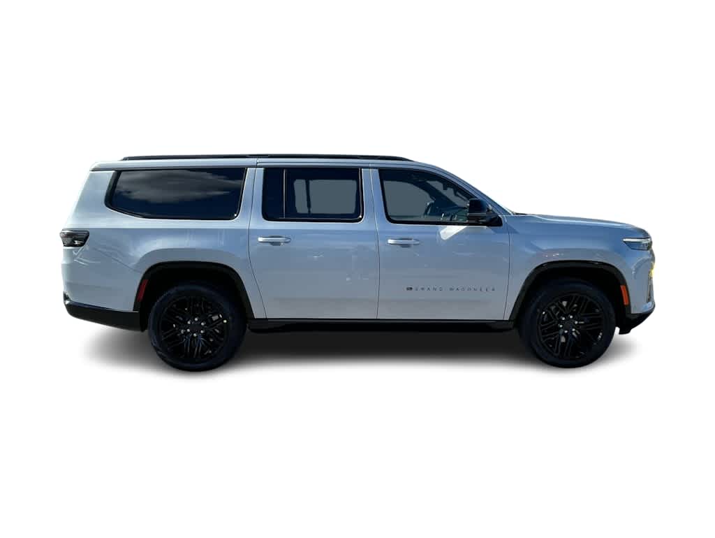 Thumbnail: 2026 Jeep Grand Wagoneer - 4