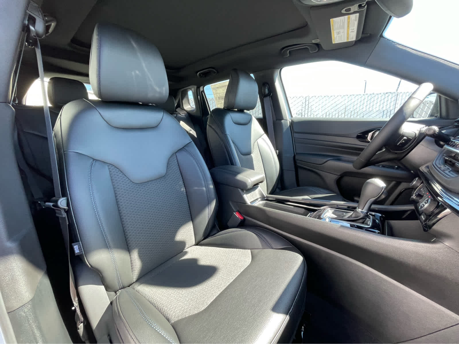 Thumbnail: 2025 Jeep Compass - 28